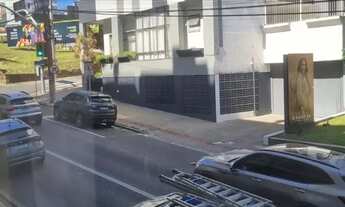 Imagem 3: Sala comercial térrea no Centro a poucos metros da Praça do Congresso medindo 35,00m² de á