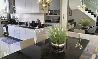 Imagem 6: Sobrado à venda em Maringá, Jardim Higienópolis, com 3 quartos, com 205 m²