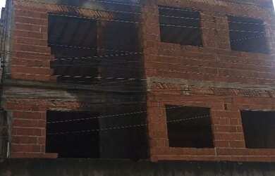 Imagem 3: Prédio em construção com 14 unds