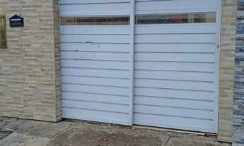 Imagem: Casa à venda em rua pública, FAROLÂNDIA