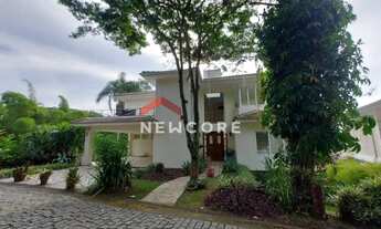 Imagem: Casa de condomínio em Rua Camilo Pereira