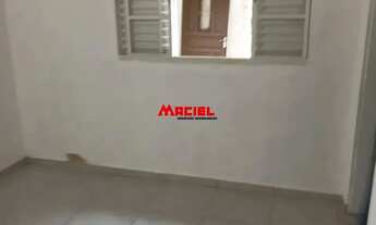 Imagem 4: Casa antiga, reformada o3 dorm sala cozinha wc area de servico garagem descoberta, terr