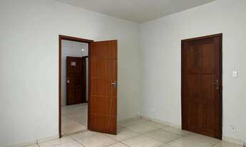 Imagem 2: 3 quartos reformado na principal avenida da cidade para venda ou locação