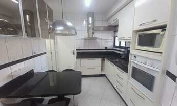 Imagem 7: Apartamento mobiliado para locação no Edifício Matisse, 148 m², 3 suítes, banheira e 3 vag