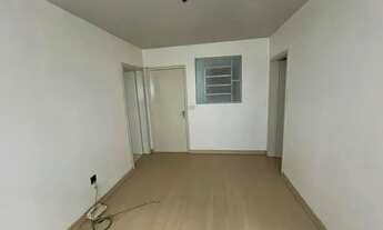 Imagem 3: BENTOALVES aluga apto 02 dorm., peças amplas, 01 vaga, no Centro - Caxias do Sul - RS