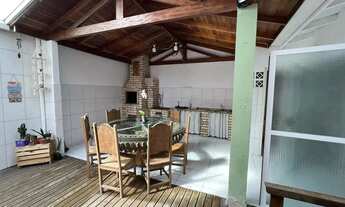 Imagem 6: Casa na região da Vargem Grande, 05 dormitórios ao todo, com 04 vagas de garagem