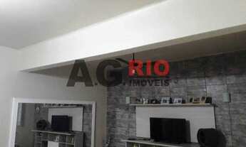 Imagem 3: Casa de rua-À VENDA-Tanque-Rio de Janeiro-RJ