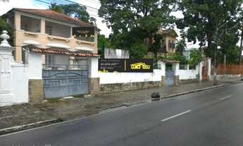 Imagem 3: Casarão em Jaguaribe com 30 quartos, sendo 10 suítes e uma ótima localização