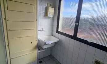 Imagem 2: Ótimo apartamento, com 2 dormitórios e vaga coberta e livre, próximo a estação Vila Sônia