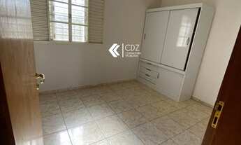 Imagem 4: Casa 4 dormitórios sendo 1 suíte, central parque zona oeste