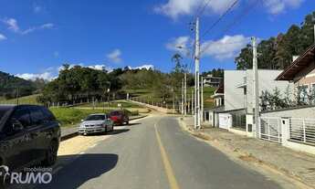 Imagem: Lote de 377m² com 12m de frente no Loteamento