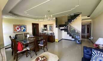 Imagem 2: Alugo cobertura Duplex com 240 m2 de area total; 04 qt