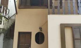 Imagem 2: Casa com 85 m² - Cascatinha - Petrópolis-RJ