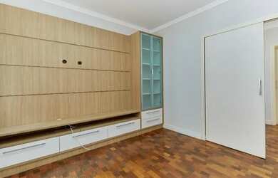 Imagem 2: Casa com 4 dormitórios para alugar por R$ 6.310,84 - Santa Felicidade - Curitiba/PR