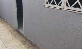 Imagem: Aluga Casa de Fundo