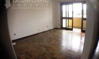 Imagem 2: Apartamento em andar alto, com vista para a linda Rua XV de Novembro