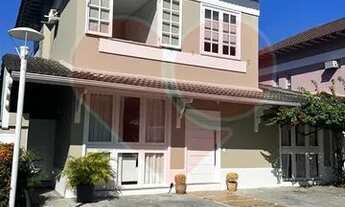 Imagem 4: Casa para venda tem 210 metros quadrados com 5 qts