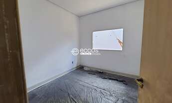 Imagem: CASA RESIDENCIAL em UBERLÂNDIA - MG, BOSQUE