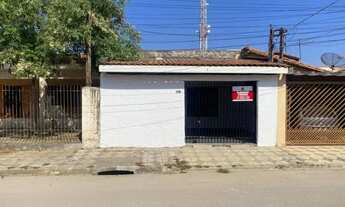 Imagem: Casa 3 quartos, 2 banheiros e garagem Vila