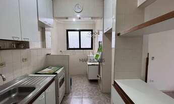 Imagem 6: Apartamento no Guarujá, na praia das Astúrias, 50 metros de área útil, sacada, lazer e 1