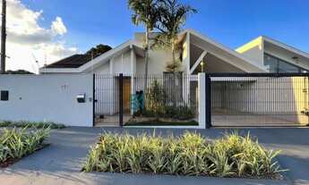 Imagem: Casa com piscina, 1 suíte 2 banheiros