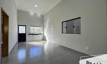 Imagem 2: Casa à Venda no Bairro Setvalley III com 3 Quartos por R$ 310.000