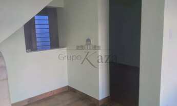 Imagem 6: Sobrado para aluguel possui 170 metros quadrados com 3 quartos