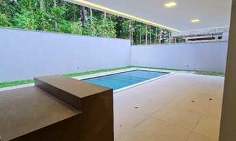 Imagem 6: Duplex no Alphaville| Fachada espelhada