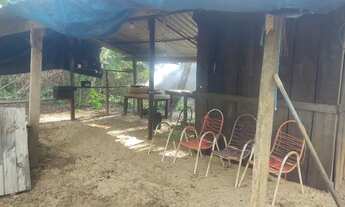 Imagem 4: Rancho no barranco temporada aruanã go