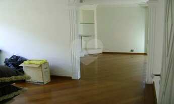 Imagem 7: Espaço e Vista Magnífica para o Pacaembu - 234m² - 4 dormitórios - 4 Vagas