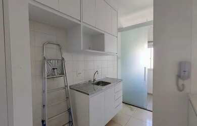 Imagem 3: Apartamento para aluguel e venda possui 55 metros quadrados com 2 quartos