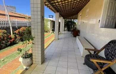 Imagem 2: Casa de andar na Praia da Caueira