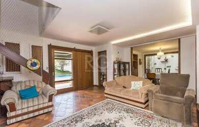 Imagem 3: Casa para Venda - 247m², 4 dormitórios, sendo 1 suites, 5 vagas - Glória