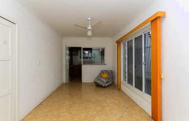 Imagem 7: Casa com 3 Quartos para Alugar no bairro Niterói com 128m²