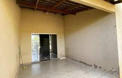 Imagem 5: Casa para venda possui 110 metros quadrados com 3 quartos em Jardim Ipanema - Goiânia - GO