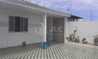 Imagem 2: Casa na Aruana Casa com 3 dormitórios