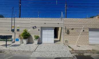 Imagem: Casa Plana à Venda na Lagoa Redonda - conforto