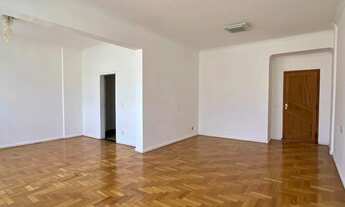 Imagem 3: Um amplo 3 quartos no centro da cidade para venda ou locação