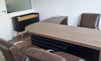 Imagem 5: Sala comercial já com mobília para aluguel no centro de Londrina