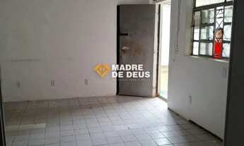 Imagem 4: Prédio comercial no bairro Damas