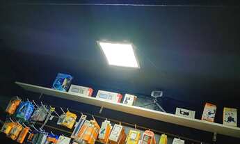 Imagem 6: Treiler tipo loja pronto pra trabalhar