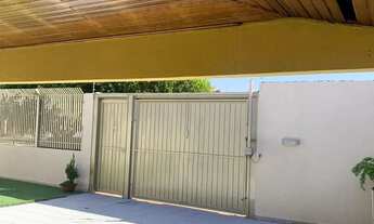 Imagem 5: Casa grande com placa solar