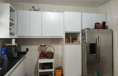 Imagem 3: Sobrado + Edícula / 3 dormitórios (1 suíte) / Varanda / Quintal / Área Gourmet / 2 vagas c