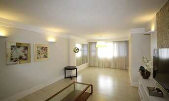 Imagem 3: Lindo apartamento todo reformado à venda no coração do Batel, Curitiba -PR