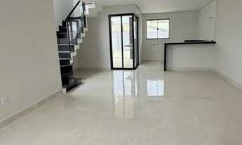 Imagem 2: Casa para Venda em Mogi das Cruzes, Solares, 3 dormitórios, 1 suíte, 2 banheiros, 2 vagas