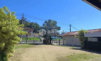 Imagem 7: Oportunidade no São Pedro! Terreno Amplo com Casa aos Fundos Guabiruba