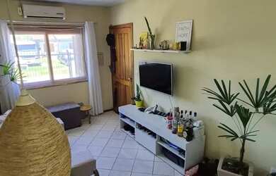 Imagem 5: Ótima casa de dormitórios com piscina na Hípica