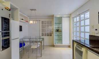 Imagem 4: Casa com 3 dormitórios à venda, por R$ 1.350.000 - Água Verde, rua calma e tranquila!