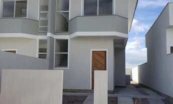 Imagem 1: Sobrado para venda tem 80 metros quadrados com 3 quartos em Nova Palhoça - Palhoça - SC