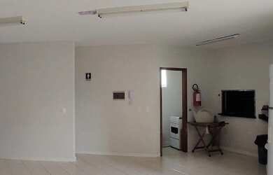 Imagem 7: APTO COM MÓVEIS PLANEJADOS NA COZINHA E BANHEIRO